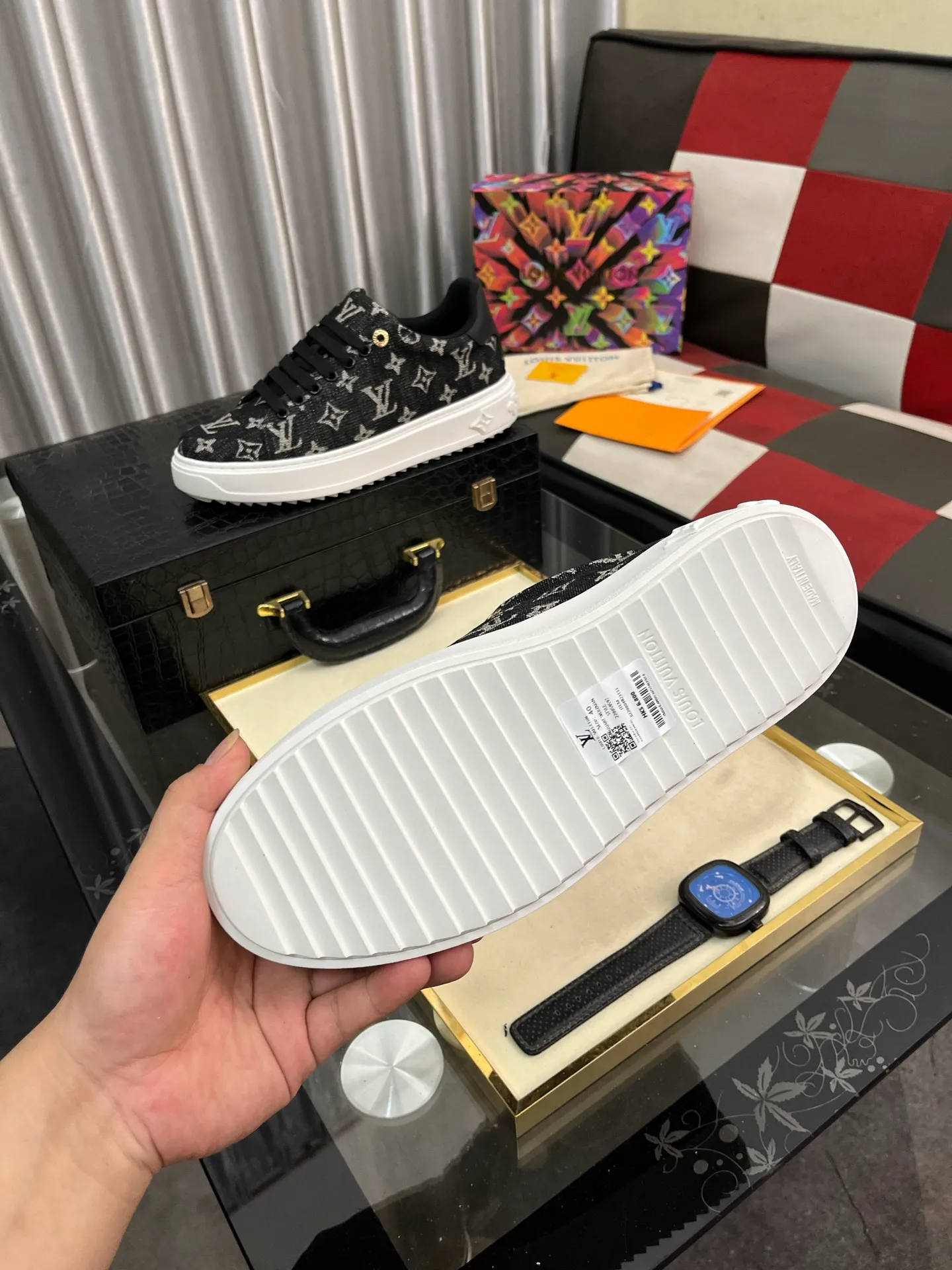 Men's shoes 💰540⌚️⌚️[Louis Vuitton LV] Dad shoes are popular casual sports shoes with outsole, breathable and comfortable, easy to walk, trendy men's versatile fly woven epoxy matching ➕leather lining➕Gucci's popular original outsole, sports and running style, super comfortable. Size 38-445️⃣Colors available
